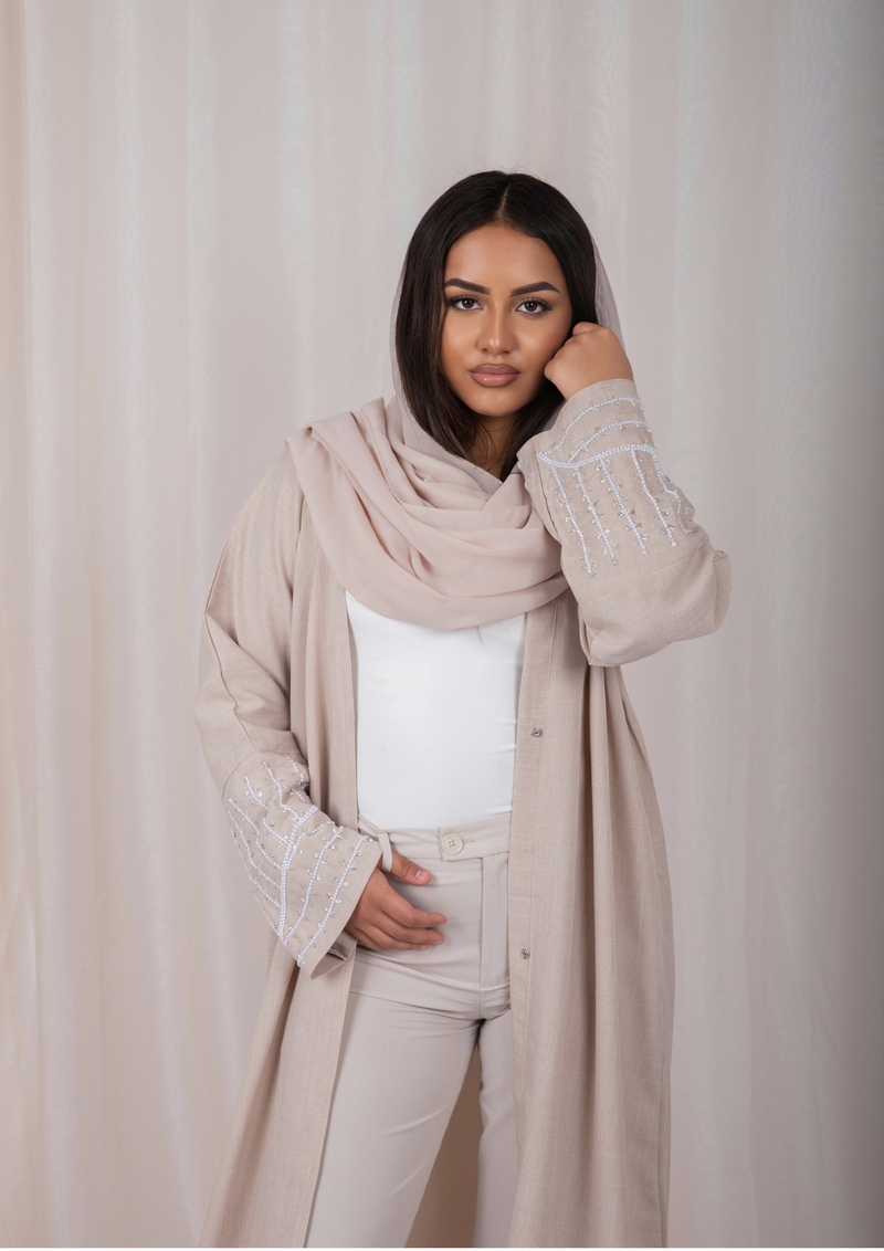 Dana Al-Yawm beige